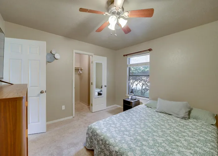 Extended East W/ Fenced Yard *